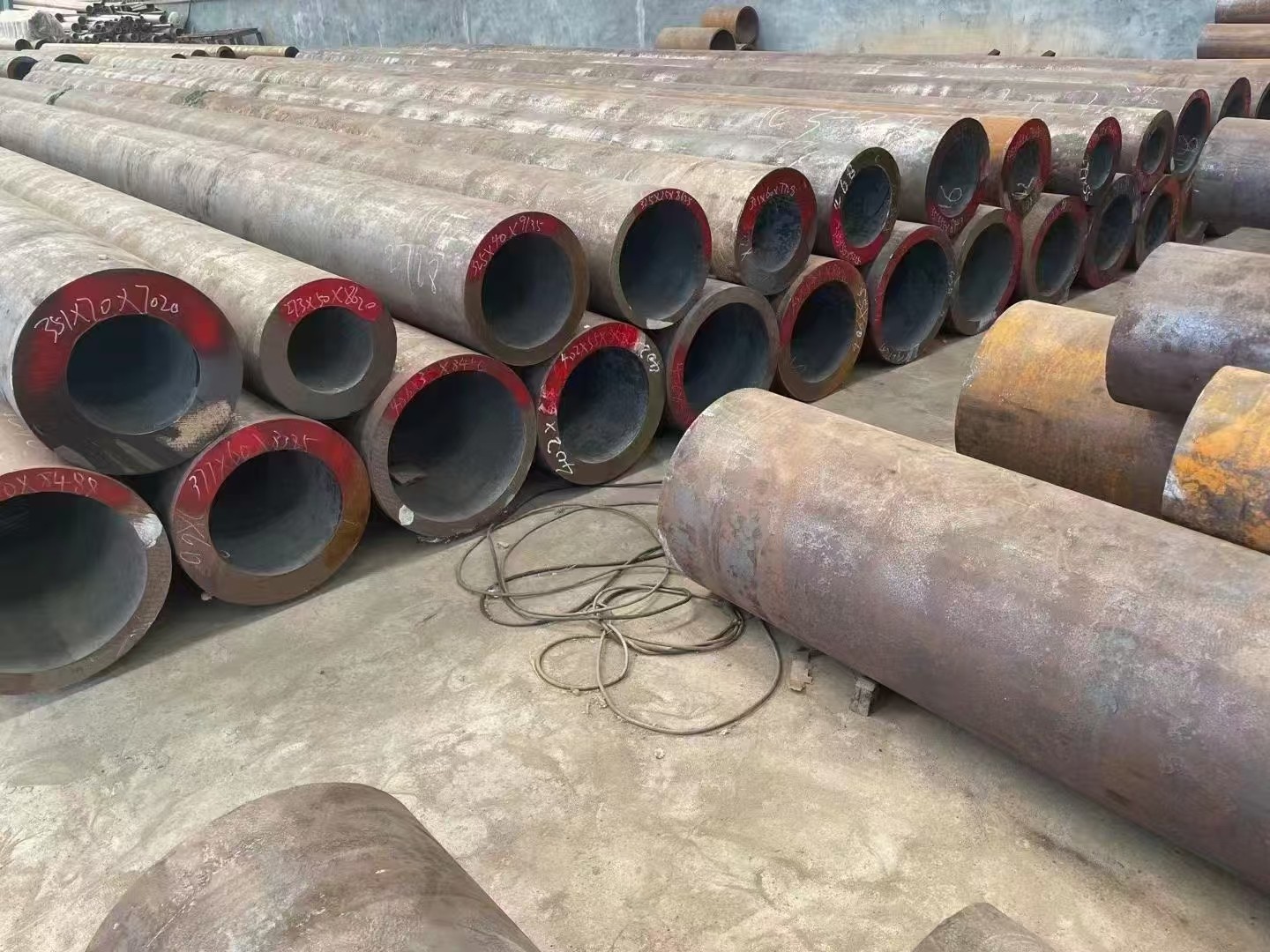 湖州市无缝钢管切割定尺切割加工定做非标无缝钢管 - 排名